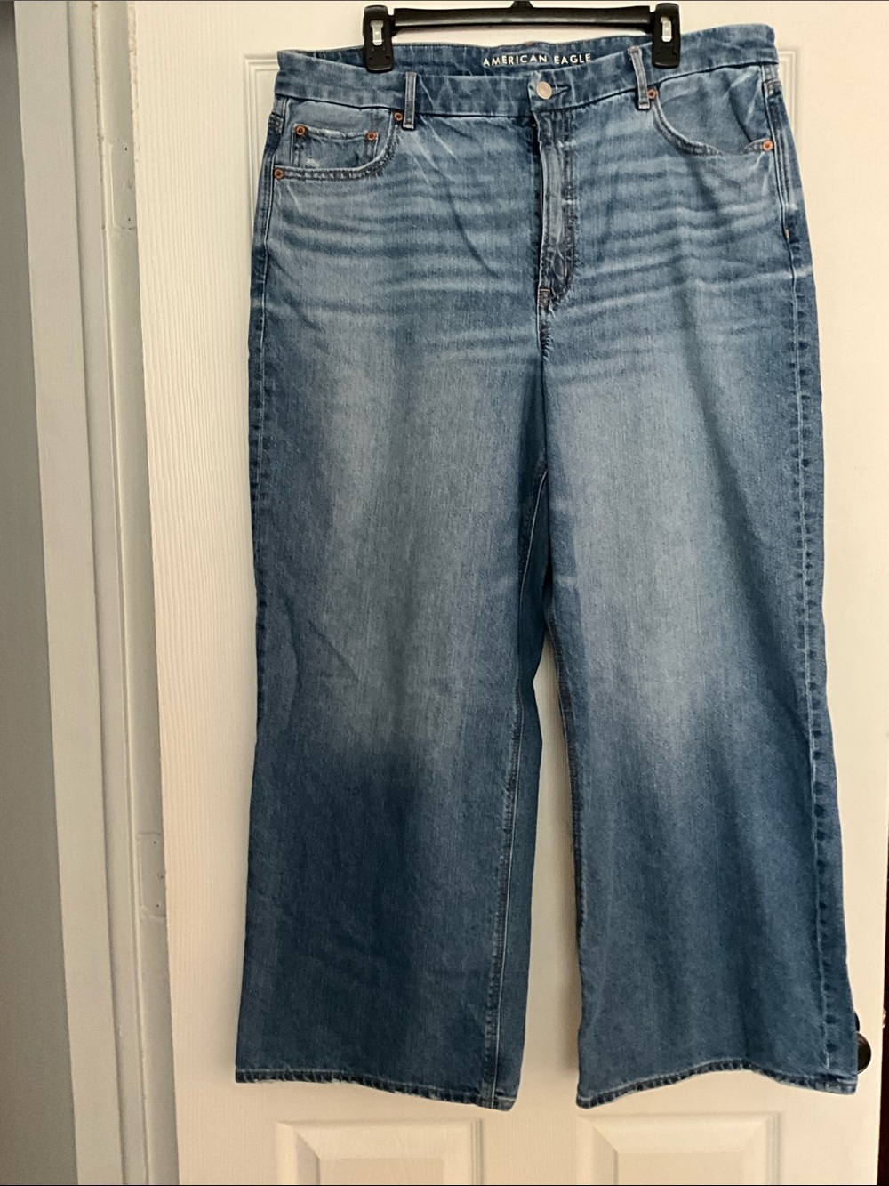 American Eagle Curvy Super Hi-Rise Baggy Straight Med Blue Jeans Sz 18 Short EUC